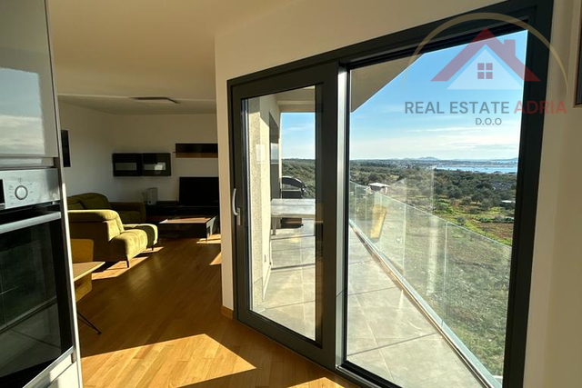 Beautiful apartment with a sea view in Sv. Filip i Jakov